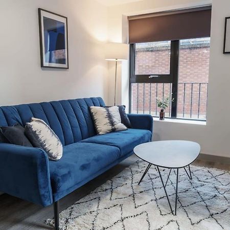 Lovely 1 Bed Apartment In Liverpool Centre מראה חיצוני תמונה